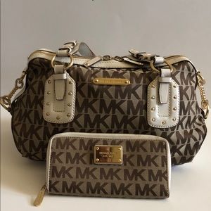 Michael Kors Satchel/Wallet Combo